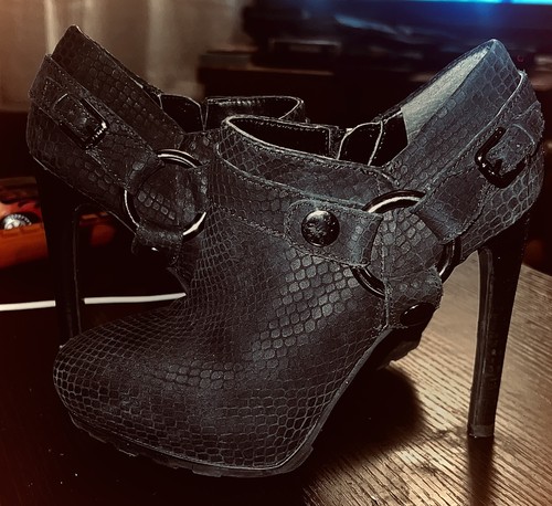 Guess black python snake print - black,
