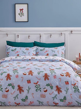 Christmas Pudding, Mistletoe &