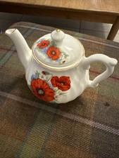 Bone China Small Teapot Poppies 350 mls 1-2 Cup