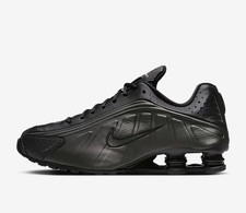 Nike Shox R4 Trainers - Size 6