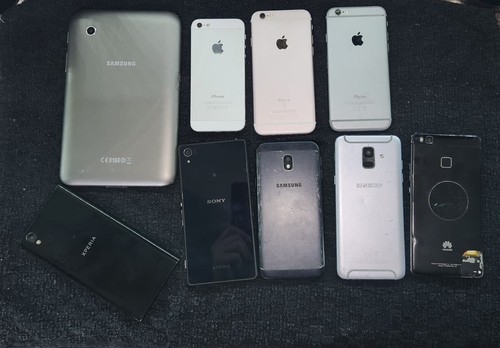 Iphone samsung s - iphone’s, &