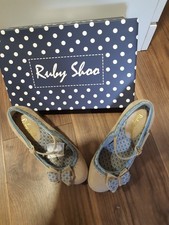 Ruby Shoo Georgia Cream & Blue