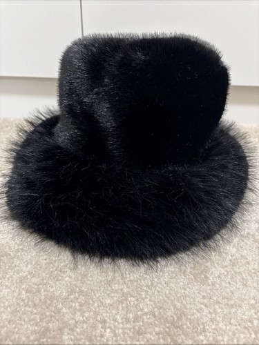 Black faux fur - , hat