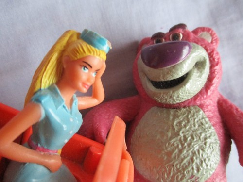 Barbie doll tour guide in - 2,