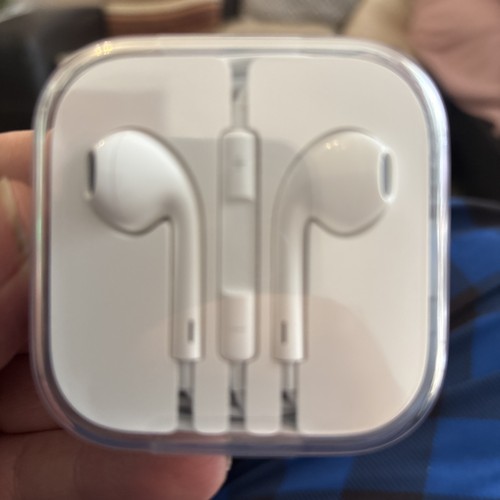 2pairs apple ipods new without - 2pairs,
