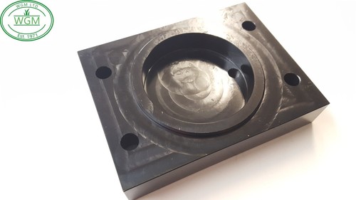Genuine timberwolf bearing cap - timberwolf,