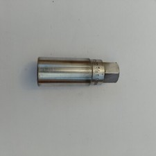 snap on tools vintage 3/8 drive 5/8 sparkplug socket