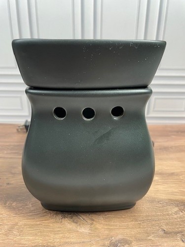 Scentsy satin black - black, full