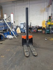 Bt, Toyota Hwe 100 Stacker