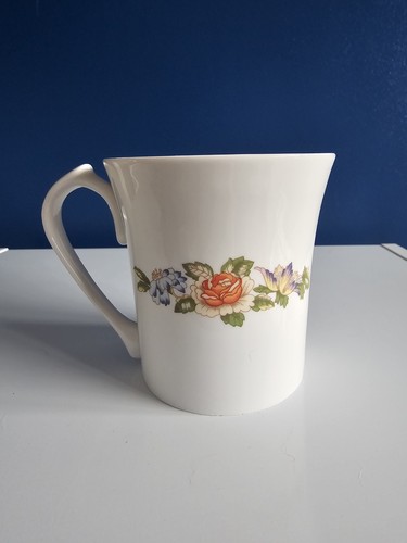 Vintage aynsley fine - fine, bone
