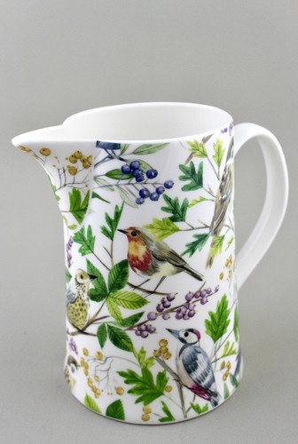 Beautiful fine bone china - a,