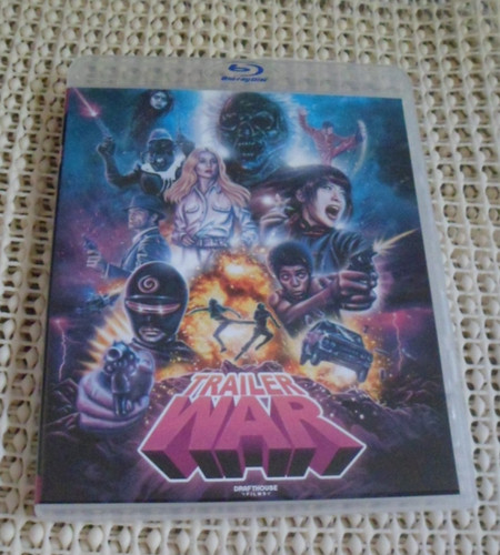 Trailer war drafthouse - war,