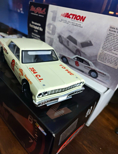 Action racing dale - action,