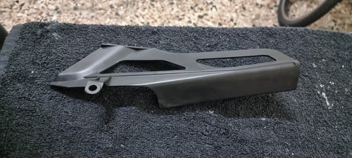 Rear chain guard - rear, gsxr