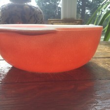 2 X Vintage Pyrex Oval Casserole Red orange Bowls Retro