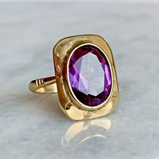 9 ct Gold Alexandrite Bezel