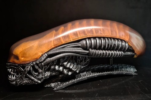 Giger inch alien head - 14,