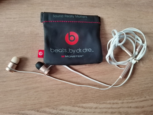 Dre beats monster - earbuds,
