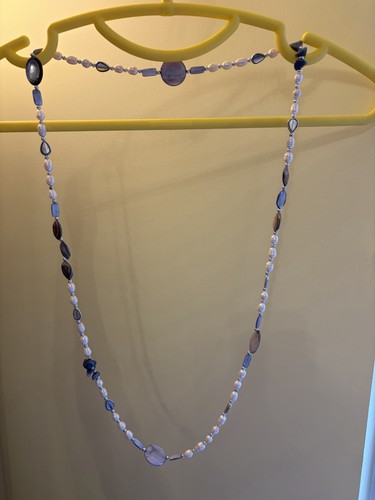 Freshwater pearls and - freshwater, grey