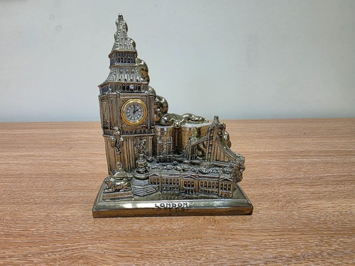 Vintage london souvenir big - london,