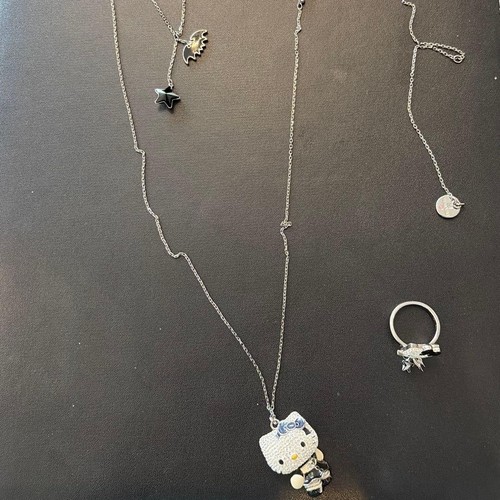 New swarovski hello kitty - swarovski,