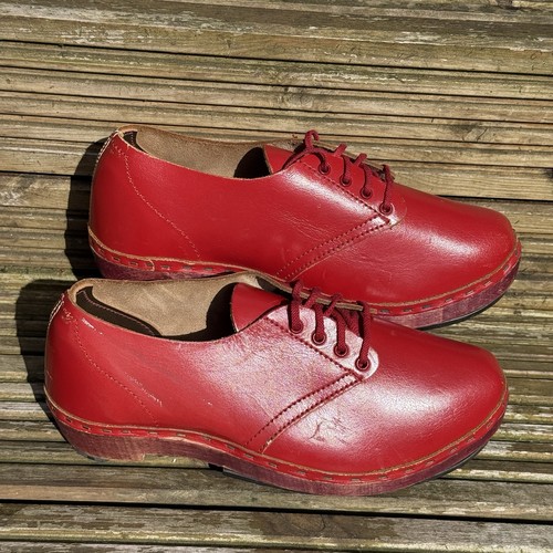 Red leather morris dance - red,