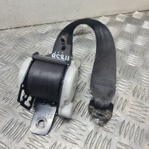 Honda stream seat belt - honda,