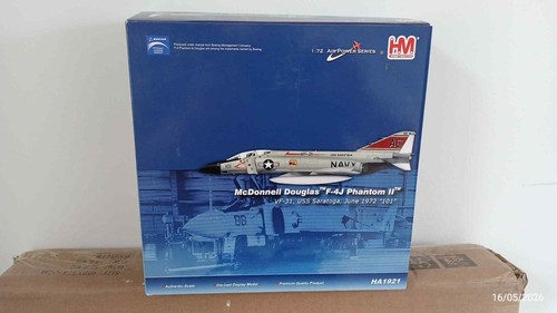 Mcdonnell douglas phantom - f-4j,