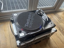 Technics SL-1210 M5G Turntable
