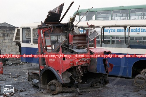 Bus photo scrapyard ex - bus,