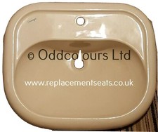 Doulton Courreges 64cm 1TH