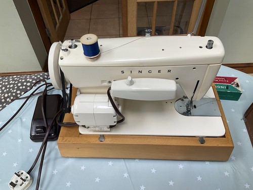 Singer 239 portable - singer,
