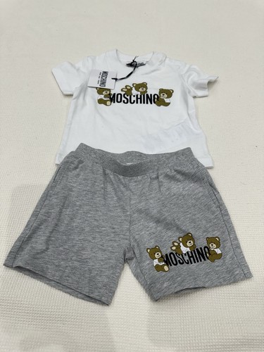 Bnwt baby boys moschino - boys,