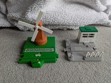 Tomy Trackmaster Windmill and Level Crossing with bell