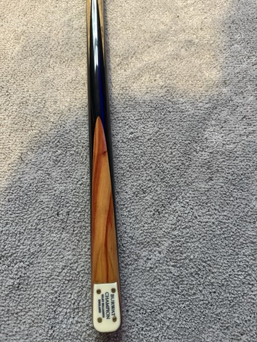Champion riley burwat snooker - champion,
