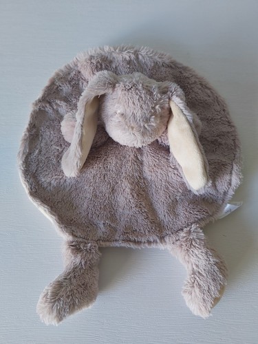 Antonio home bunny rabbit - home,
