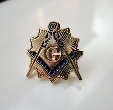Freemason Pre-Owned Formal lapel pin badge Square and Compass Gold Finish