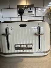 Breville Cream 4 Slice Toaster