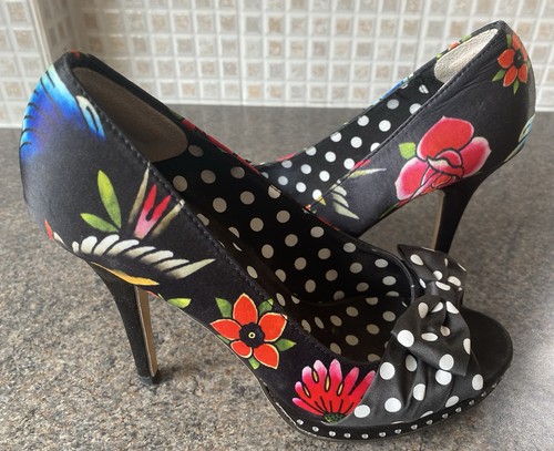 Iron fist polka dot - iron, heel