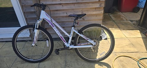 Ladies mountain bike - mountain, giant