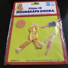 Vintage Small Dolls Clothes