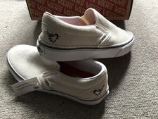 Vans limited edition classic suede slip ons  “Aiming for your heart” model rare