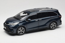 FCL22GR803 Toyota Granvia Dark
