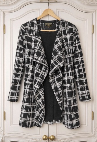 Lipsy london black white check - london,