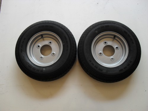 Off trailer wheel tyre - off,
