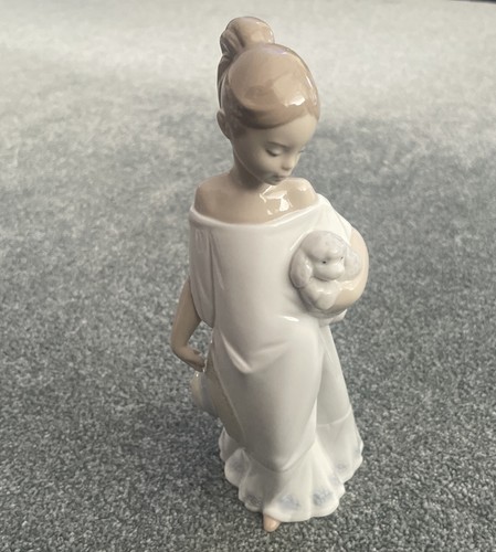 2002 nao lladro together - 2002, by