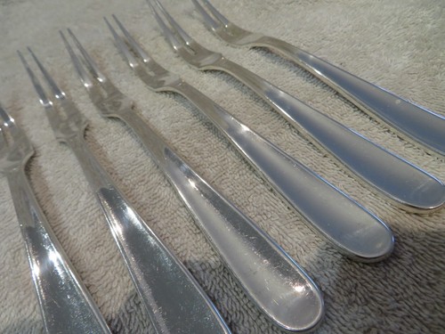 Vintage 1990 silver - -plated, 6