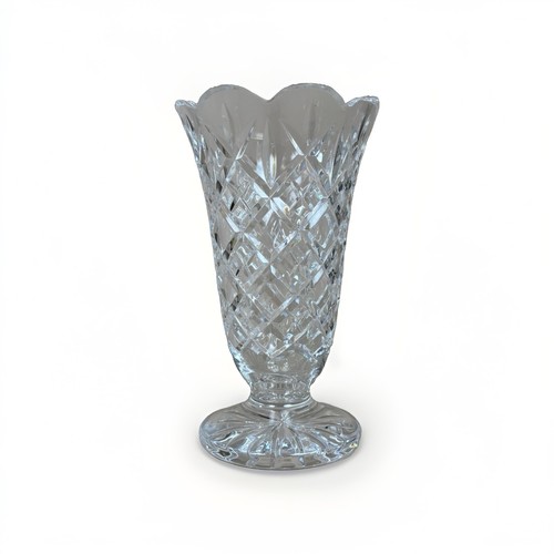 Cut crystal inch - crystal, vase