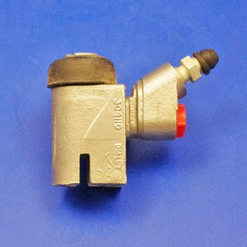 Rear 100e wheel cylinder - wheel,