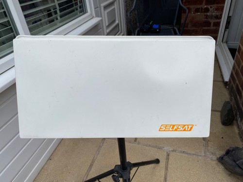 Selfsat flat satellite dish - satellite,